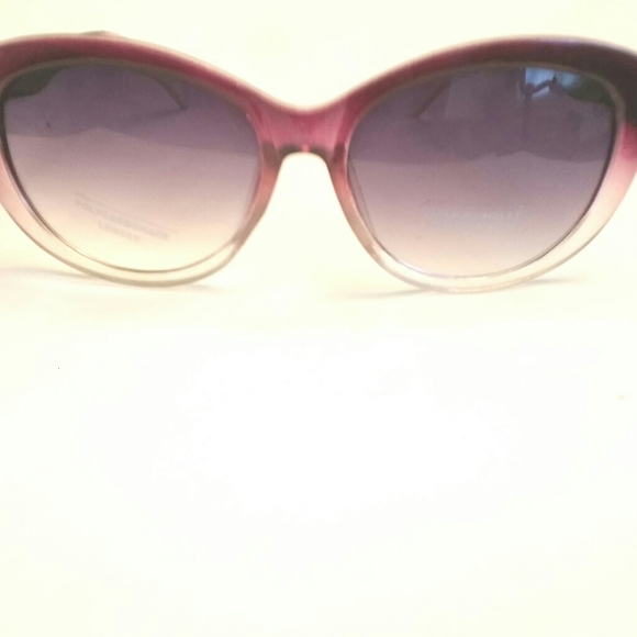 Sunglasses, Purple Cat Eye Curves, UV, Poly - Picture 1 of 4
